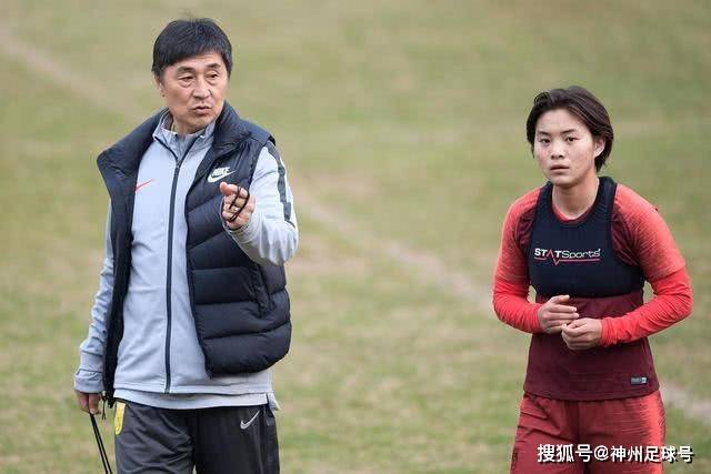 库里抢七大战轰50分 勇士大胜4-3淘汰国王晋级
